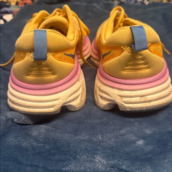 Hoka Bondi 8 - women’s 9.5B - Picture 4 of 6